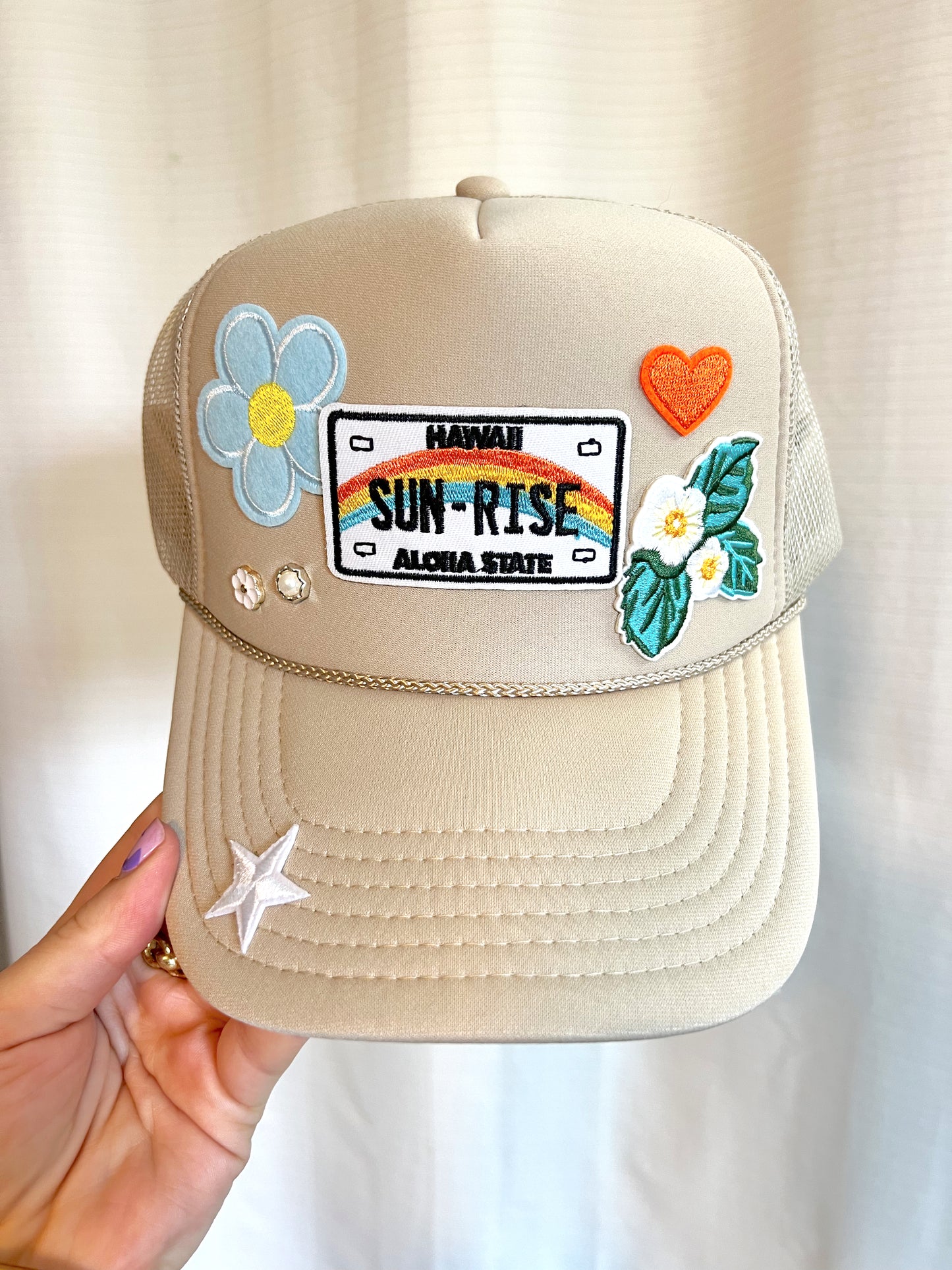 ‘SHE’S CUTE’ PATCH TRUCKER HAT