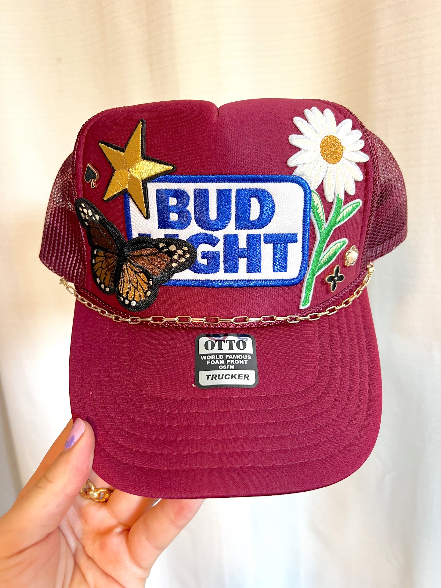 ‘PARTY GIRL’ PATCH TRUCKER HAT